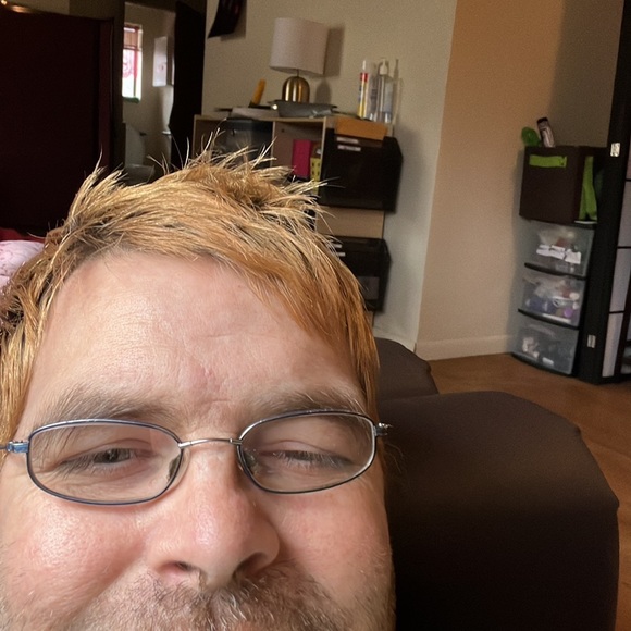 Meet your Posher, Kyle - Picture 1 of 1